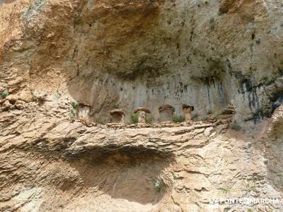 Cañón del Río Lobos  [Día de San Isidro] club single madrid rutas a pie por la sierra de madrid 